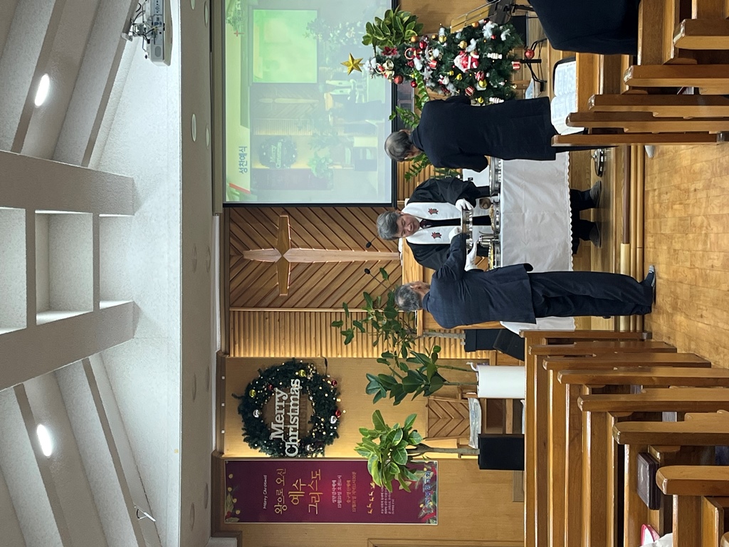 KakaoTalk_20250101_174516860_04.jpg